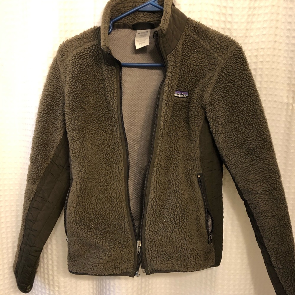 Patagonia jacket *see photos and description *